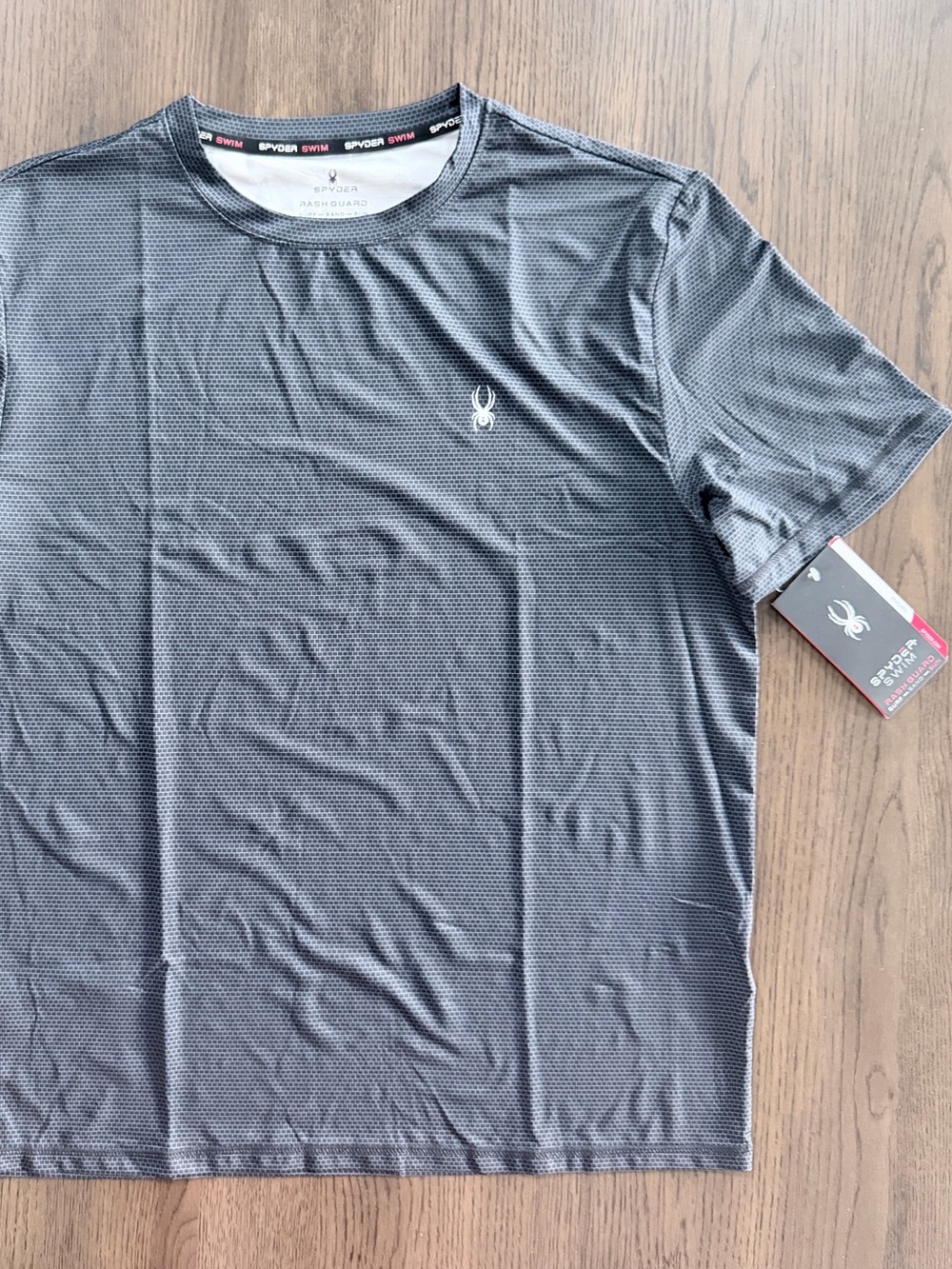 NWT Spyder Men’s Large Charcoal Grey Short Sleeve Rashguard Swim Tee